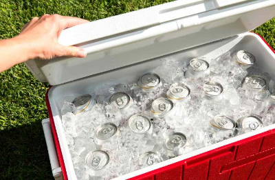 Cooler with ice and drinks